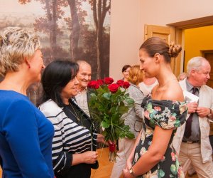 ŚWIAT KOBIECY W CZASACH OŚWIECENIA