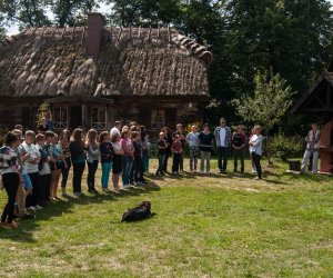 PLENER MALARSKI W MUZEUM ROLNICTWA W CIECHANOWCU PLENER MALARSKI W MUZEUM ROLNICTWA W CIECHANOWCU