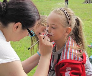 DZIEŃ DZIECKA Z "PRZYJACIÓŁMI Z DZIECIŃSTWA" DZIEŃ DZIECKA Z "PRZYJACIÓŁMI Z DZIECIŃSTWA"