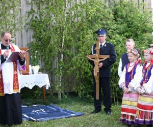 ZIELONE ŚWIĄTKI POD WIATRAKIEM ZIELONE ŚWIĄTKI POD WIATRAKIEM