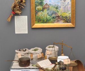 Wystawa z okazji jubileuszu 50-lecia Muzeum i 30 lat współpracy z SGGW pt."50 lat Muzeum Rolnictwa im. ks. Krzysztofa Kluka w Ciechanowcu"