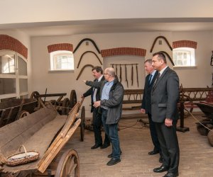 Spotkanie z Posłem do Parlamentu Europejskiego Jarosławem Kalinowskim Spotkanie z Posłem do Parlamentu Europejskiego Jarosławem Kalinowskim