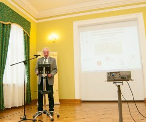 Międzynarodowa konferencja w Ciechanowcu Międzynarodowa konferencja w Ciechanowcu
