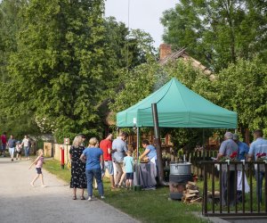 Noc Muzeów "Na ludowo" - 25 maja 2024 r. - fotorelacja Noc Muzeów "Na ludowo" - 25 maja 2024 r. - fotorelacja