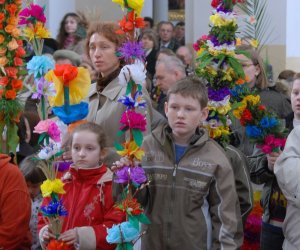 Prezentacja palm na Mszy Świetęj Prezentacja palm na Mszy Świetęj