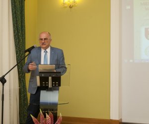 Konferencja "Migracje a tożsamość narodowa mieszkańców Europy Wschodniej w XIX i na początku XX wieku" 2-3 czerwca 2016 Konferencja "Migracje a tożsamość narodowa mieszkańców Europy Wschodniej w XIX i na początku XX wieku" 2-3 czerwca 2016