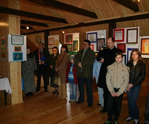 PĘDZLEM ROZMAITYM PĘDZLEM ROZMAITYM