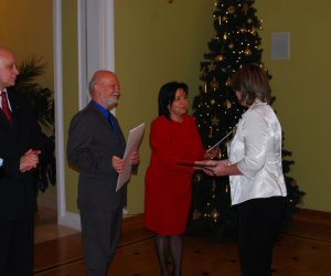 IV Konkurs na Najlepiej Zachowany Zabytek Wiejskiego Budownictwa Drewnianego w województwie podlaskim IV Konkurs na Najlepiej Zachowany Zabytek Wiejskiego Budownictwa Drewnianego w województwie podlaskim