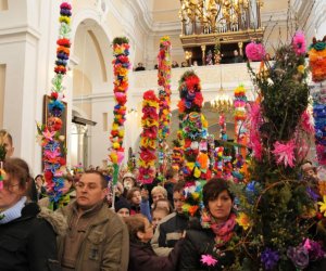 Niedziela Palmowa Rozstrzygnięcie XV Konkursu na Wykonanie Palmy Wielkanocnej Niedziela Palmowa Rozstrzygnięcie XV Konkursu na Wykonanie Palmy Wielkanocnej