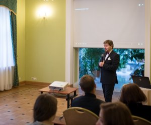 Spotkanie z Dariuszem Markiem Srzednickim Spotkanie z Dariuszem Markiem Srzednickim