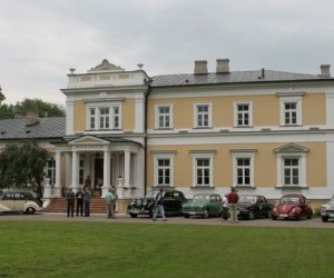 V Międzynarodowy Rajd Pogoni Pojazdów Zabytkowych V Międzynarodowy Rajd Pogoni Pojazdów Zabytkowych