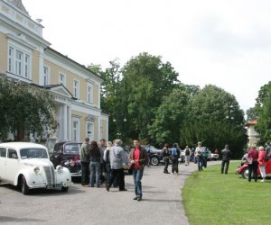 V Międzynarodowy Rajd Pogoni Pojazdów Zabytkowych V Międzynarodowy Rajd Pogoni Pojazdów Zabytkowych