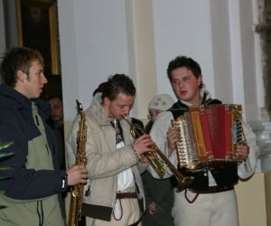 XXVII KONKURS GRY NA INSTRUMENTACH PASTERSKICH im. Kazimierza Uszyńskiego XXVII KONKURS GRY NA INSTRUMENTACH PASTERSKICH im. Kazimierza Uszyńskiego