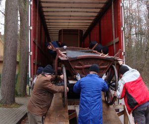 POJAZDY ZAPRZĘGOWE PO LIFTINGU POJAZDY ZAPRZĘGOWE PO LIFTINGU