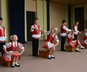 Międzynarodowy Festiwal Folkloru 10-11 sierpień 2007r. Międzynarodowy Festiwal Folkloru 10-11 sierpień 2007r.