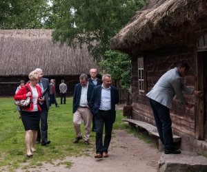 Konferencja Międzynarodowa - "Wojna i ludzie. Społeczne aspekty I Wojny Światowej w Europie Wschodniej" Konferencja Międzynarodowa - "Wojna i ludzie. Społeczne aspekty I Wojny Światowej w Europie Wschodniej"