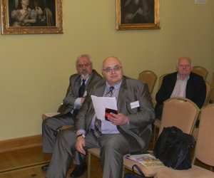 "Rośliny w farmacji" XXII Sympozjum Historii Farmacji w Muzeum Rolnictwa im. ks. K. Kluka w Ciechanowcu "Rośliny w farmacji" XXII Sympozjum Historii Farmacji w Muzeum Rolnictwa im. ks. K. Kluka w Ciechanowcu