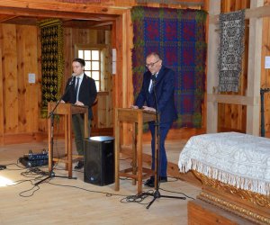 Wystawa w Mińsku (Białoruś) - „Dywany dwuosnowowe ze zbiorów Muzeum Rolnictwa im. ks. Krzysztofa Kluka w Ciechanowcu” Wystawa w Mińsku (Białoruś) - „Dywany dwuosnowowe ze zbiorów Muzeum Rolnictwa im. ks. Krzysztofa Kluka w Ciechanowcu”