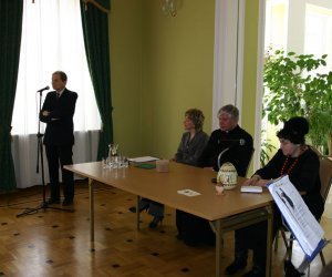 OKLEJANKI ŁOWICKIE I KURPIOWSKIE OKLEJANKI ŁOWICKIE I KURPIOWSKIE