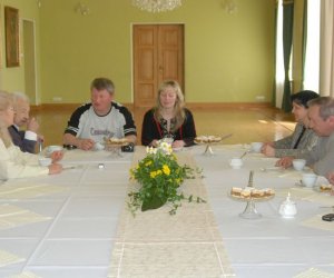 Niecodzienny Gość, Jan hr. Starzeński Niecodzienny Gość, Jan hr. Starzeński