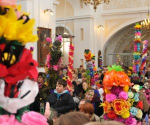 Niedziela Palmowa Rozstrzygnięcie XV Konkursu na Wykonanie Palmy Wielkanocnej Niedziela Palmowa Rozstrzygnięcie XV Konkursu na Wykonanie Palmy Wielkanocnej