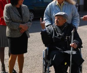 Niecodzienny Gość, Jan hr. Starzeński