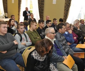 Konferencja popularno-naukowa pt. „Bartnictwo i pszczelarstwo – tradycje i współczesność” - fotorelacja Konferencja popularno-naukowa pt. „Bartnictwo i pszczelarstwo – tradycje i współczesność” - fotorelacja