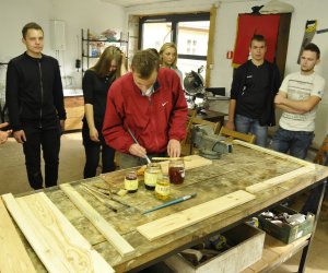 Nowe sprzęty wzbogaciły wyposażenie pracowni konserwatorskiej Nowe sprzęty wzbogaciły wyposażenie pracowni konserwatorskiej