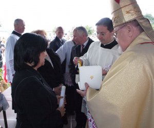 Medal Papieża dla Dyrektor Muzeum Medal Papieża dla Dyrektor Muzeum