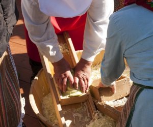 JESIEŃ W POLU I ZAGRODZIE w ramach Europejskich Dni Dziedzictwa 18 września 2016 r. JESIEŃ W POLU I ZAGRODZIE w ramach Europejskich Dni Dziedzictwa 18 września 2016 r.