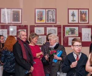 PLENERY UCZNIÓW OGÓLNOKSZTAŁCĄCEJ SZKOŁY SZTUK PIĘKNYCH W CIECHANOWCU PLENERY UCZNIÓW OGÓLNOKSZTAŁCĄCEJ SZKOŁY SZTUK PIĘKNYCH W CIECHANOWCU