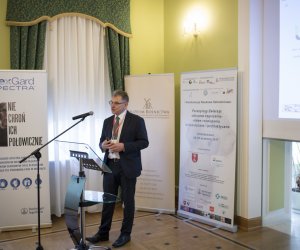 „Parazytozy zwierząt – aktualne zagrożenia – nowe rozwiązania terapeutycznie i profilaktyczne” „Parazytozy zwierząt – aktualne zagrożenia – nowe rozwiązania terapeutycznie i profilaktyczne”