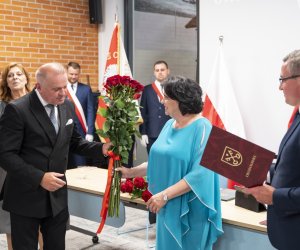 Dyrektor Dorota Łapiak odznaczona tytułem "Honorowy Obywatel Ciechanowca" Dyrektor Dorota Łapiak odznaczona tytułem "Honorowy Obywatel Ciechanowca"