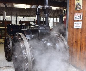 LANZ ACKER-BULLDOG HP 12 KNICKLENKER JUŻ W MUZEUM LANZ ACKER-BULLDOG HP 12 KNICKLENKER JUŻ W MUZEUM