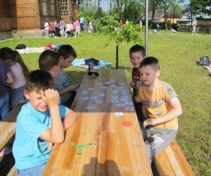 DZIEŃ DZIECKA Z "PRZYJACIÓŁMI Z DZIECIŃSTWA" DZIEŃ DZIECKA Z "PRZYJACIÓŁMI Z DZIECIŃSTWA"