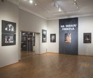 "Na skraju światła" - fotorelacja z wernisażu "Na skraju światła" - fotorelacja z wernisażu