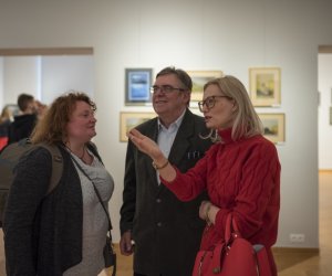 Fotorelacja z wernisażu "Pastelowe wspomnienia: mój makro- i mikroświat" Fotorelacja z wernisażu "Pastelowe wspomnienia: mój makro- i mikroświat"