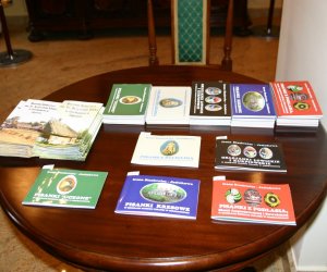 PISANKI Z PODLASIA, ZIEMI AUGUSTOWSKIEJ I SUWALSKIEJ PISANKI Z PODLASIA, ZIEMI AUGUSTOWSKIEJ I SUWALSKIEJ