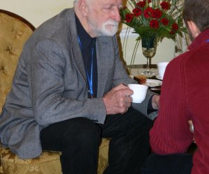 V Sympozjum z cyklu "Warto zapytać o kulturę" V Sympozjum z cyklu "Warto zapytać o kulturę"