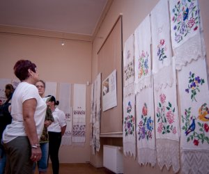 "Droga życia" - wędrówka śladami ręczników ludowych "Droga życia" - wędrówka śladami ręczników ludowych