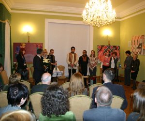 V Sympozjum z cyklu "Warto zapytać o kulturę" V Sympozjum z cyklu "Warto zapytać o kulturę"