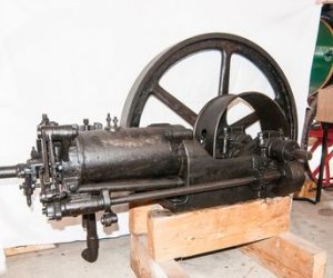 Najstarszy polski silnik stacjonarny w zbiorach Muzeum Rolnictwa Najstarszy polski silnik stacjonarny w zbiorach Muzeum Rolnictwa