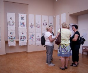 "Droga życia" - wędrówka śladami ręczników ludowych "Droga życia" - wędrówka śladami ręczników ludowych