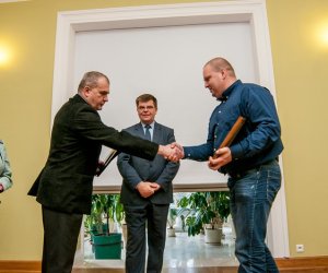 Podsumowanie Konkursu na Najlepiej Zachowany Zabytek Wiejskiego Budownictwa Drewnianego w Województwie Podlaskim w 2015 r. Podsumowanie Konkursu na Najlepiej Zachowany Zabytek Wiejskiego Budownictwa Drewnianego w Województwie Podlaskim w 2015 r.