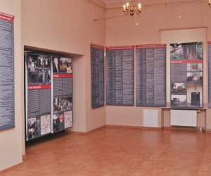 "Zagłada dworów w województwie białostockim po roku 1939" "Zagłada dworów w województwie białostockim po roku 1939"