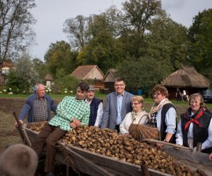 Impreza plenerowa - Jesień w Polu i Zagrodzie