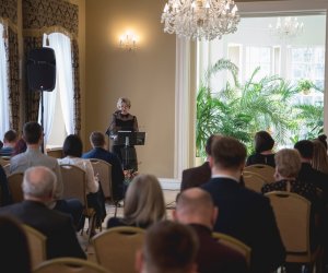 "LUMEN-ART czyli malowanie światłem" - fotorelacja z wernisażu "LUMEN-ART czyli malowanie światłem" - fotorelacja z wernisażu