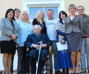 Niecodzienny Gość, Jan hr. Starzeński