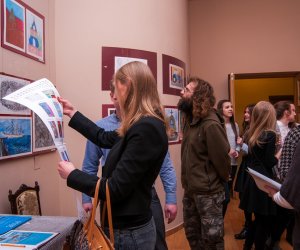 PO RAZ TRZECI W MUZEALNYCH MURACH TWÓRCZOŚĆ UCZNIÓW OGÓLNOKSZTAŁCĄCEJ SZKOŁY SZTUK PIĘKNYCH W CIECHANOWCU PO RAZ TRZECI W MUZEALNYCH MURACH TWÓRCZOŚĆ UCZNIÓW OGÓLNOKSZTAŁCĄCEJ SZKOŁY SZTUK PIĘKNYCH W CIECHANOWCU