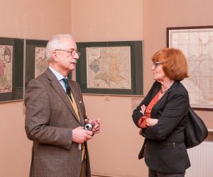 "PODLASIE NA DAWNYCH MAPACH RZECZYPOSPOLITEJ OBOJGA NARODÓW Z KOLEKCJI DOKTORA TOMASZA NIEWODNICZAŃSKIEGO W ZBIORACH ZAMKU KRÓLEWSKIEGO W WARSZAWIE - MUZEUM" "PODLASIE NA DAWNYCH MAPACH RZECZYPOSPOLITEJ OBOJGA NARODÓW Z KOLEKCJI DOKTORA TOMASZA NIEWODNICZAŃSKIEGO W ZBIORACH ZAMKU KRÓLEWSKIEGO W WARSZAWIE - MUZEUM"